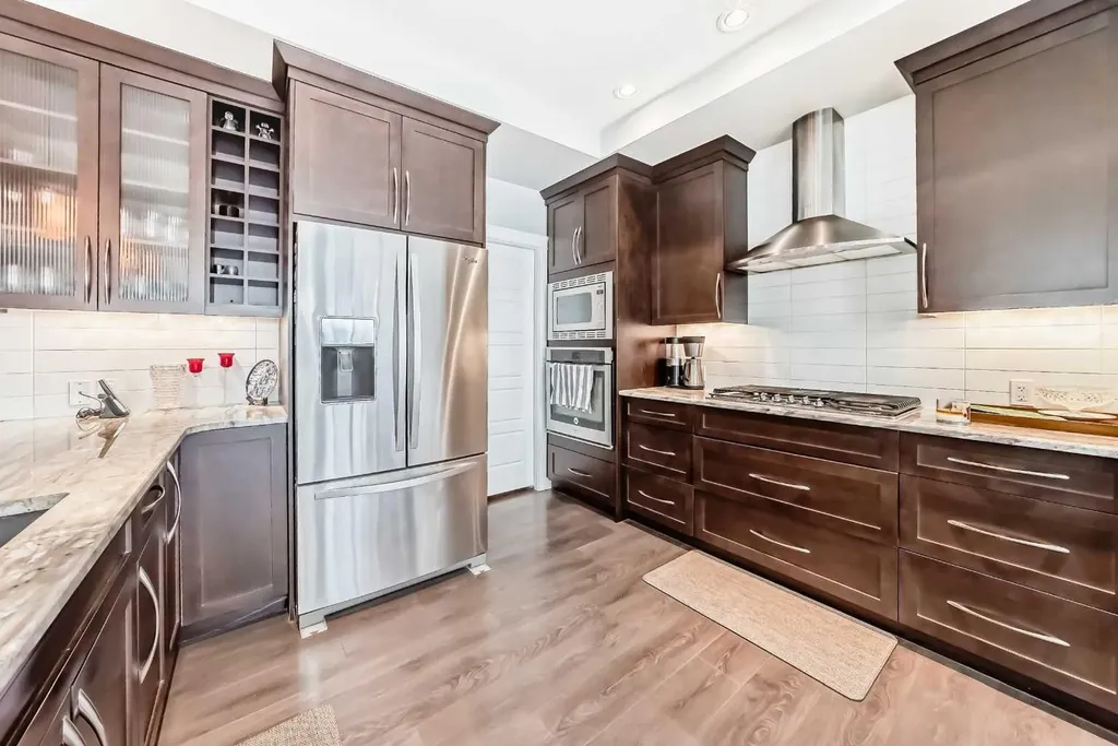 144 Nolancrest Circle NW Calgary AB T3R 0T7