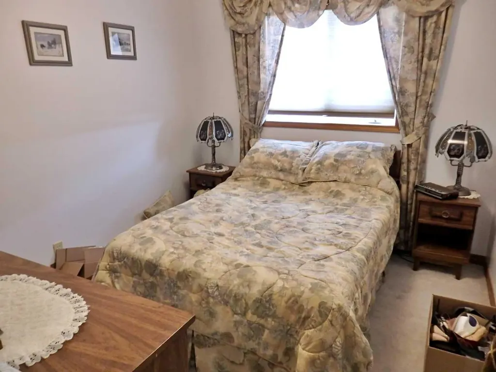 5115 Riverside Drive Vermilion AB T9X 1T8