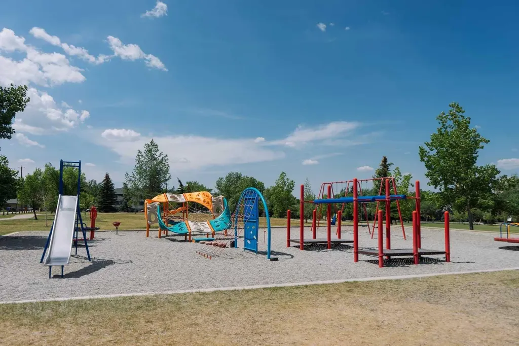 2412 1 Avenue NW Calgary AB T2N0B9