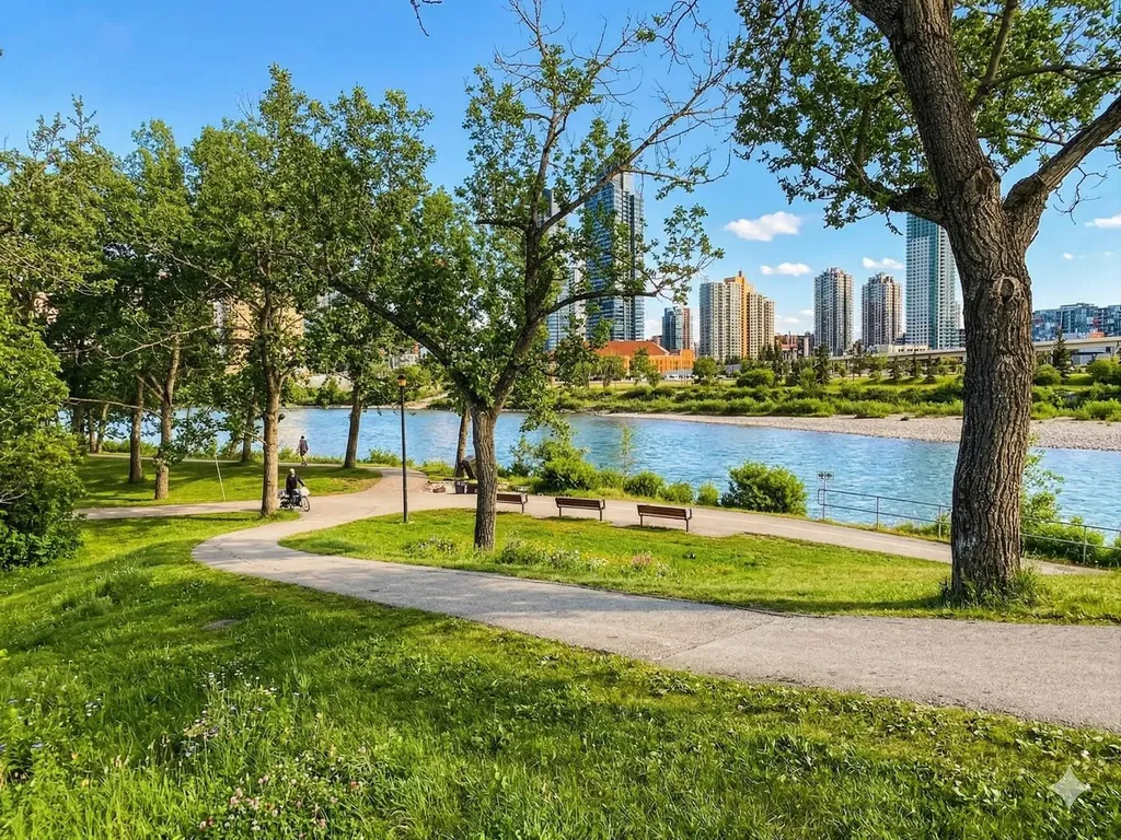 2412 1 Avenue NW Calgary AB T2N0B9