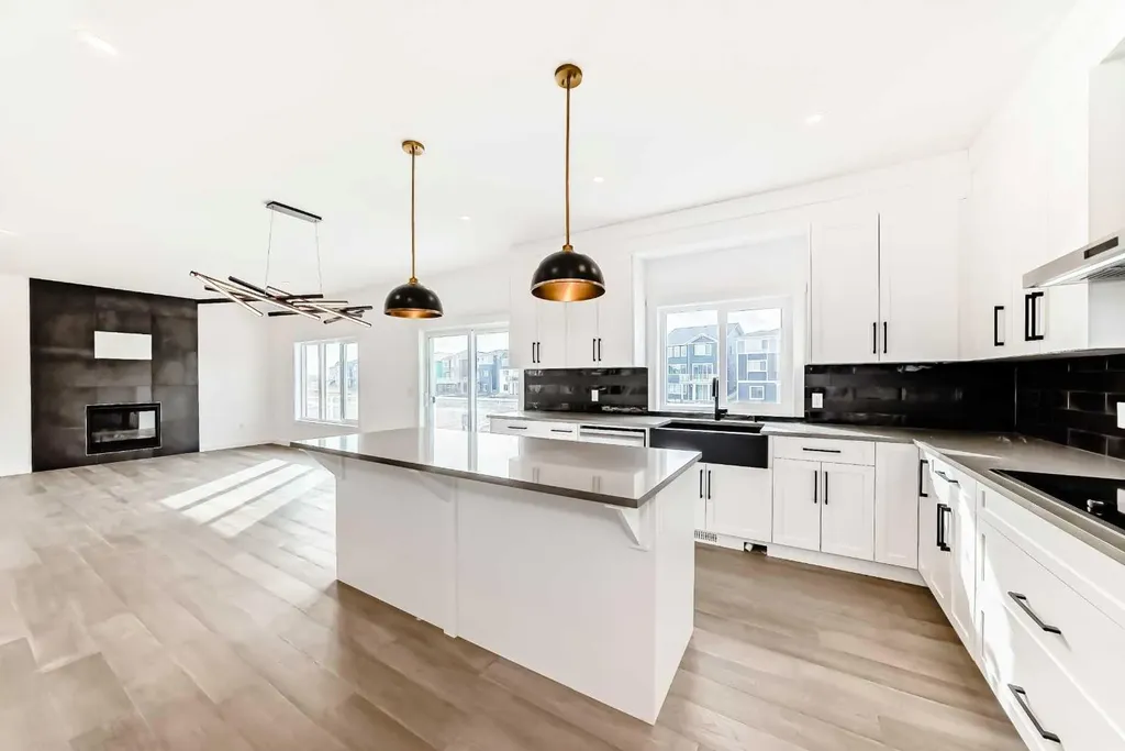 267 Chelsea Heath Chestermere AB T1X2N4