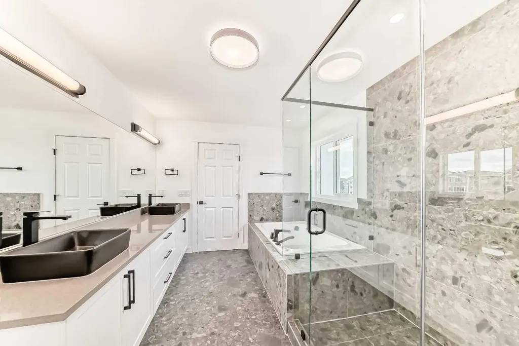 267 Chelsea Heath Chestermere AB T1X2N4