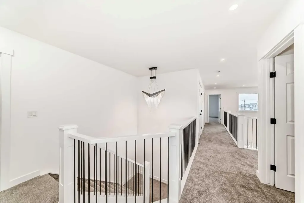 267 Chelsea Heath Chestermere AB T1X2N4