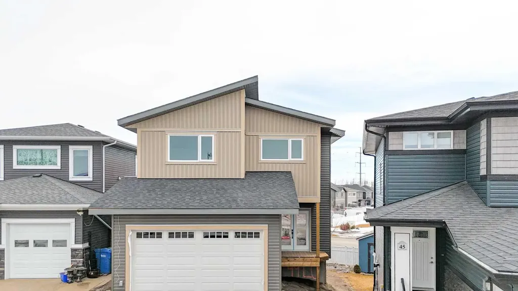 49 Lowden Close Red Deer AB T4R 0R9