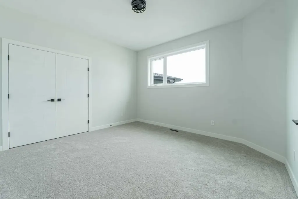 49 Lowden Close Red Deer AB T4R 0R9