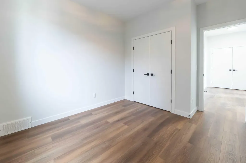 49 Lowden Close Red Deer AB T4R 0R9