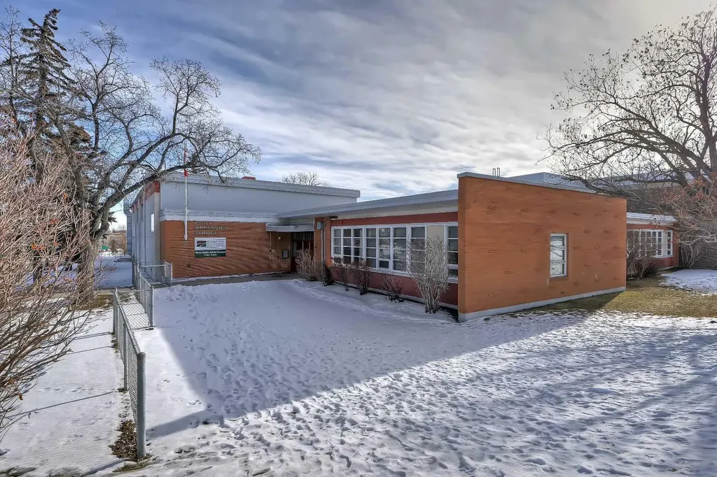 4320 Centre A Street NE Calgary AB T2E 3B1