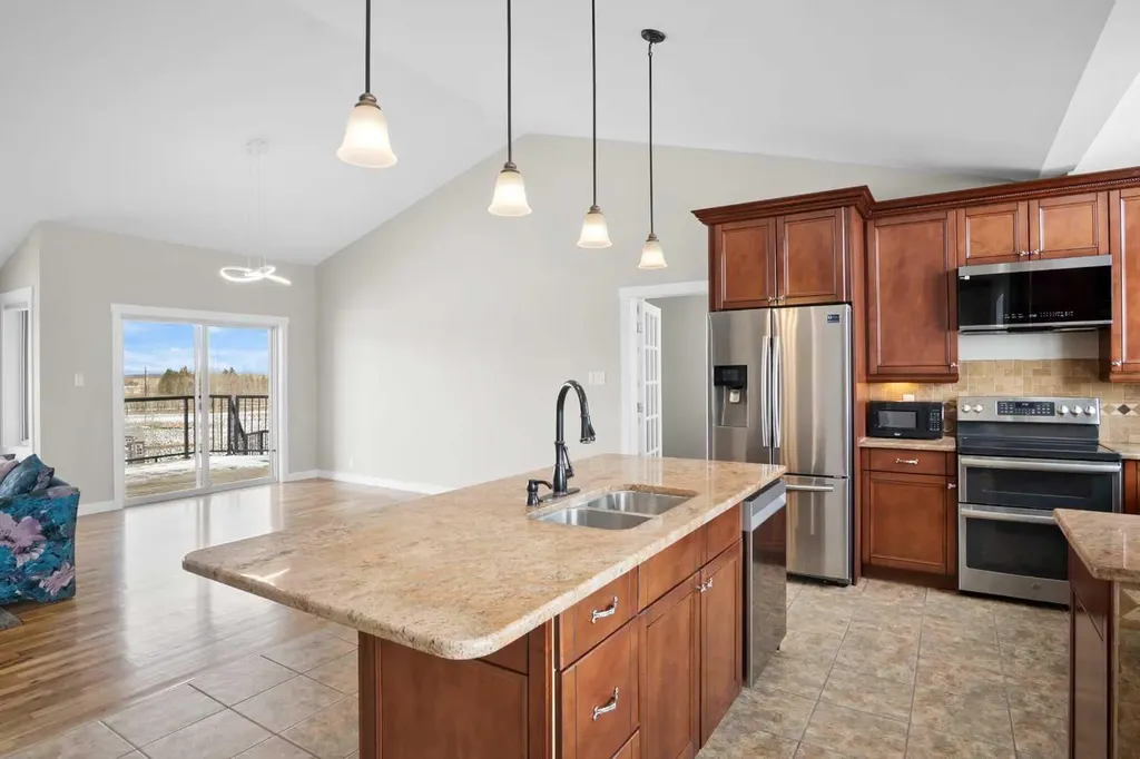 31017 Range Road 23 Rural Mountain View County AB T0M0W0