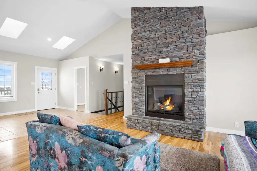 31017 Range Road 23 Rural Mountain View County AB T0M0W0