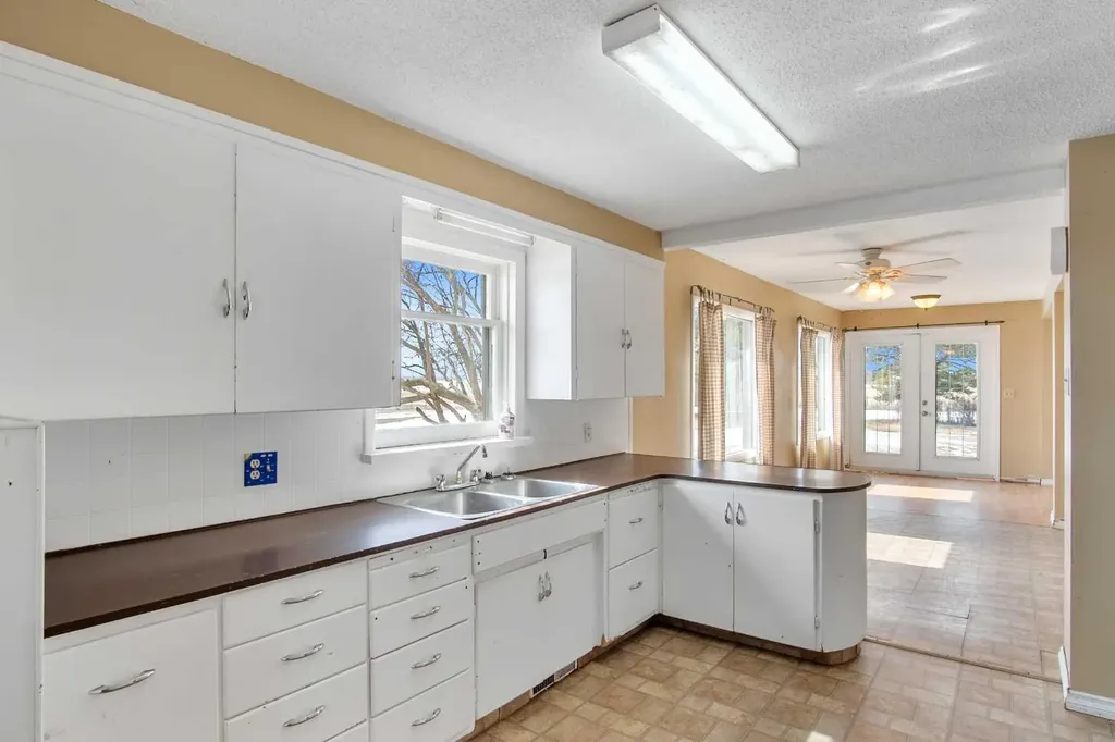 31017 Range Road 23 Rural Mountain View County AB T0M0W0