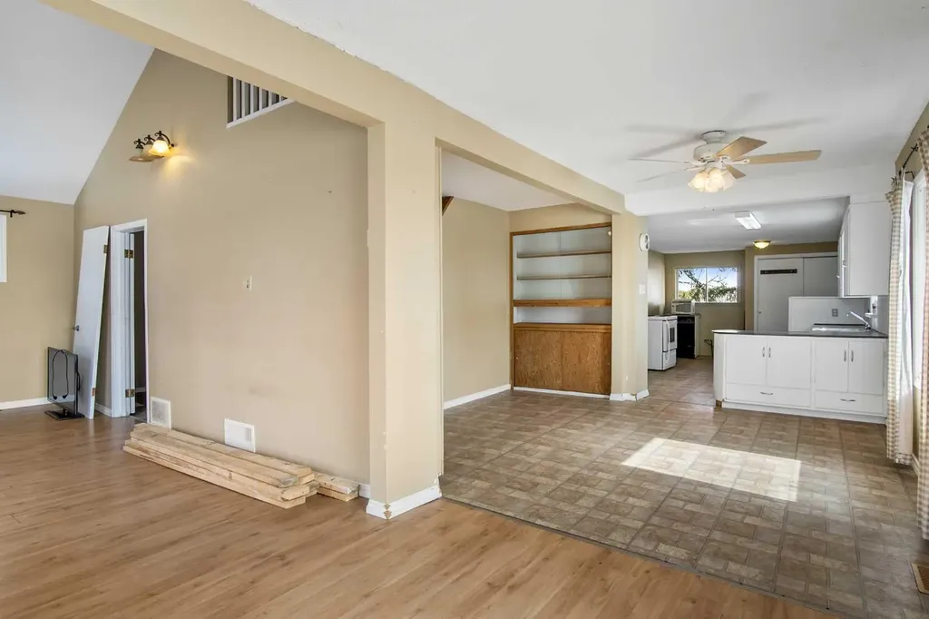 31017 Range Road 23 Rural Mountain View County AB T0M0W0