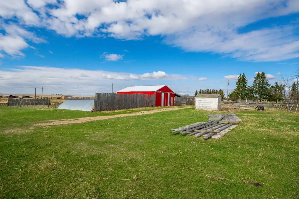 31017 Range Road 23 Rural Mountain View County AB T0M0W0