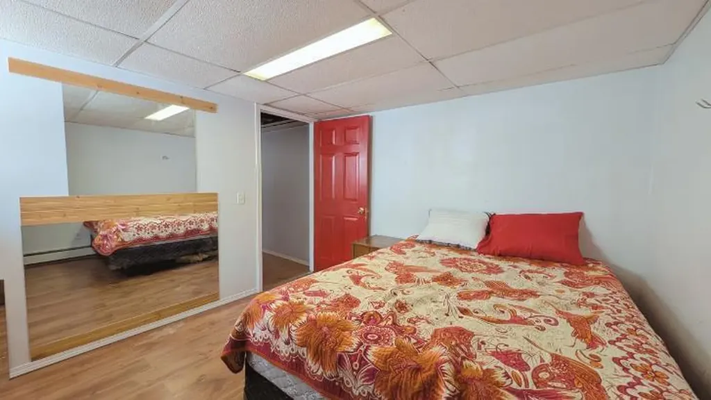 311 47 Avenue W Claresholm AB T0L 0T0