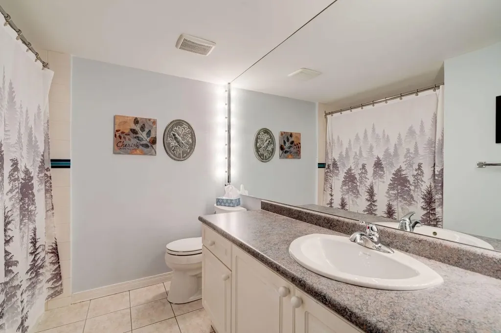 659 4 Avenue NE Calgary AB T2E 0J9