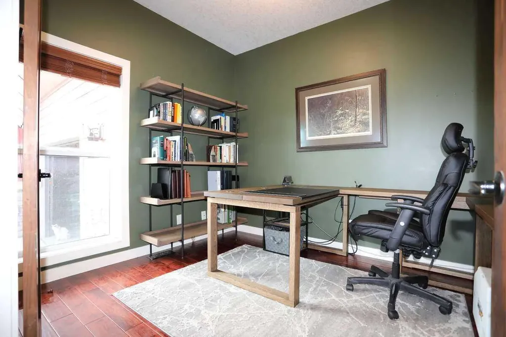 32015 292 Avenue E Rural Foothills County AB T1S 4P7