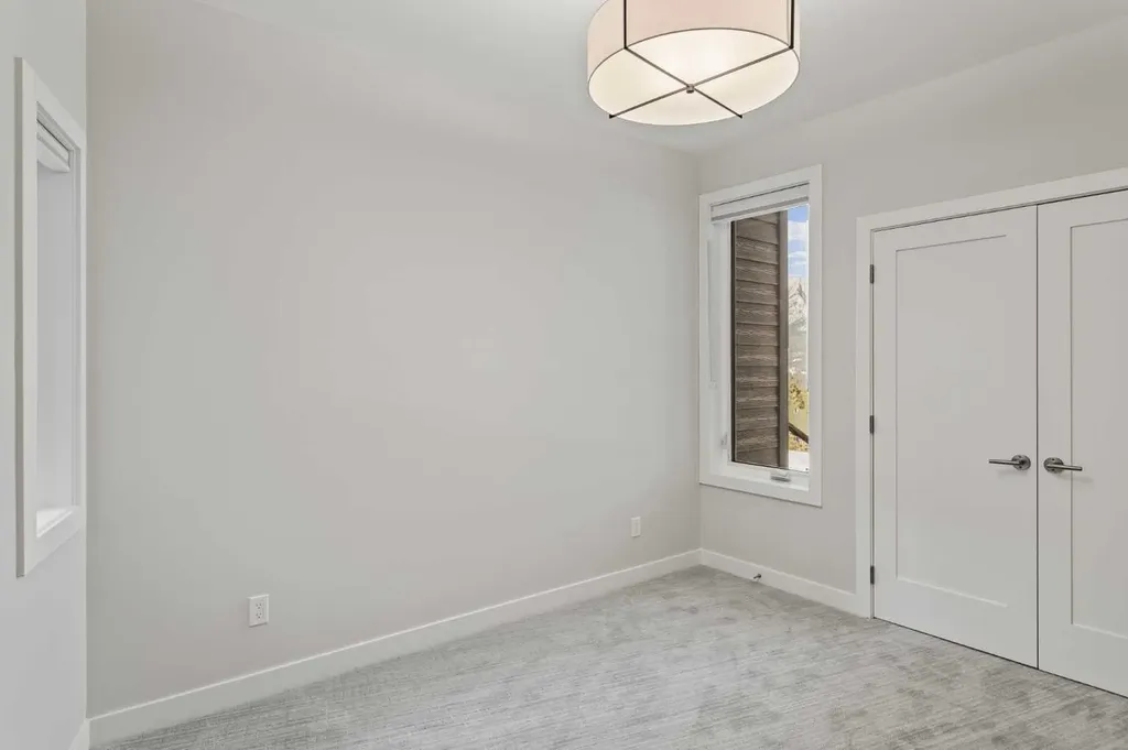 209 Stewart Creek Rise Canmore AB T1W0N9