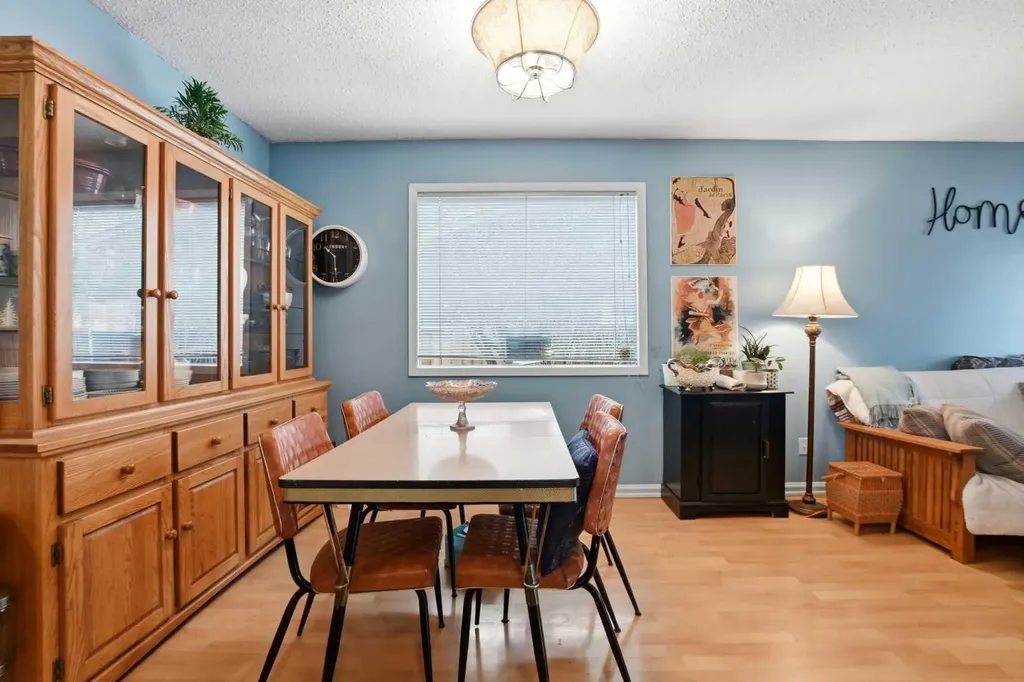 39 Norris Close Red Deer AB T4P 1R2