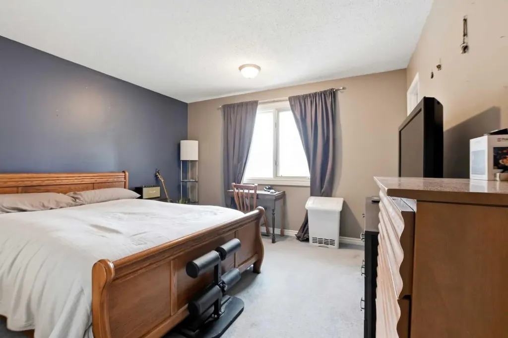 39 Norris Close Red Deer AB T4P 1R2