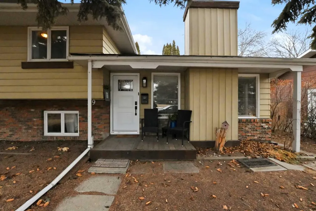 39 Norris Close Red Deer AB T4P 1R2