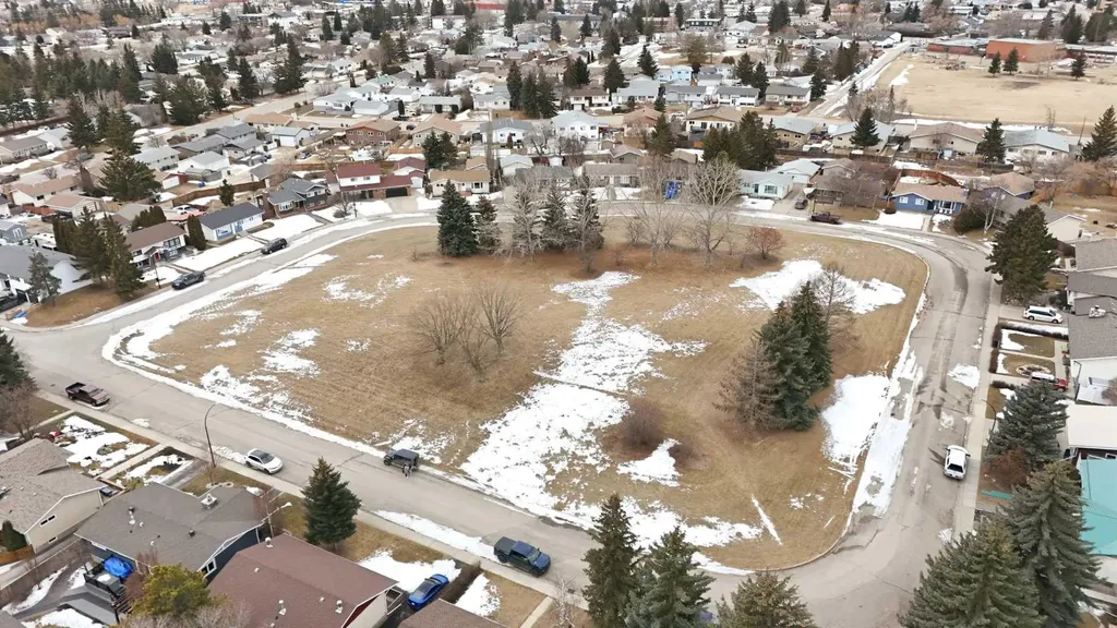 39 Norris Close Red Deer AB T4P 1R2