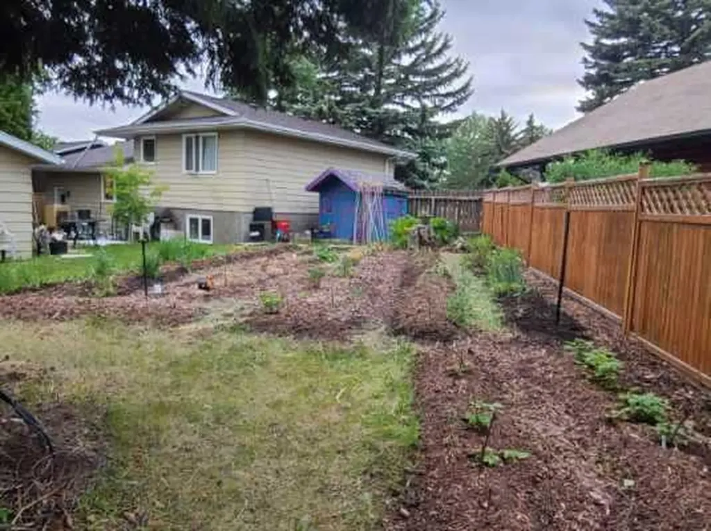 39 Norris Close Red Deer AB T4P 1R2