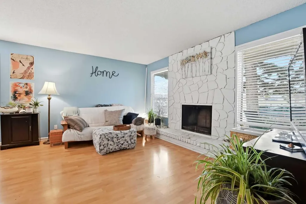 39 Norris Close Red Deer AB T4P 1R2