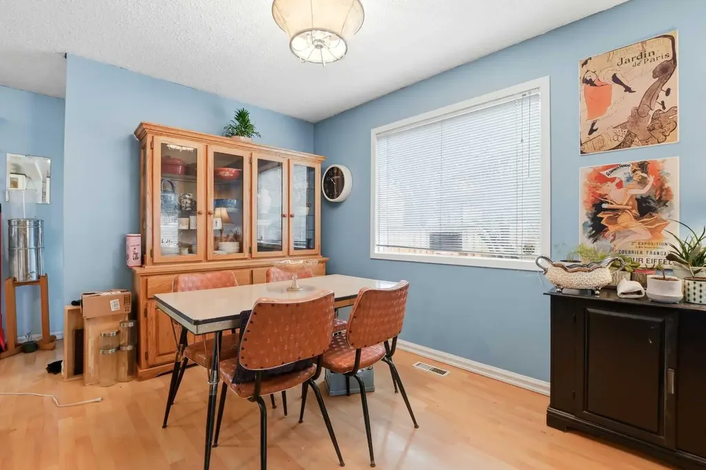 39 Norris Close Red Deer AB T4P 1R2