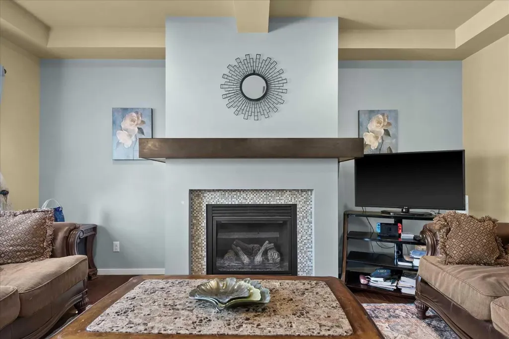 15 Sage Berry Road NW Calgary AB T3R0K8
