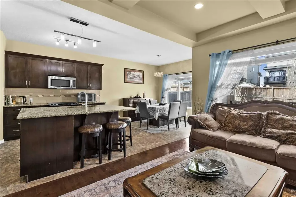 15 Sage Berry Road NW Calgary AB T3R0K8