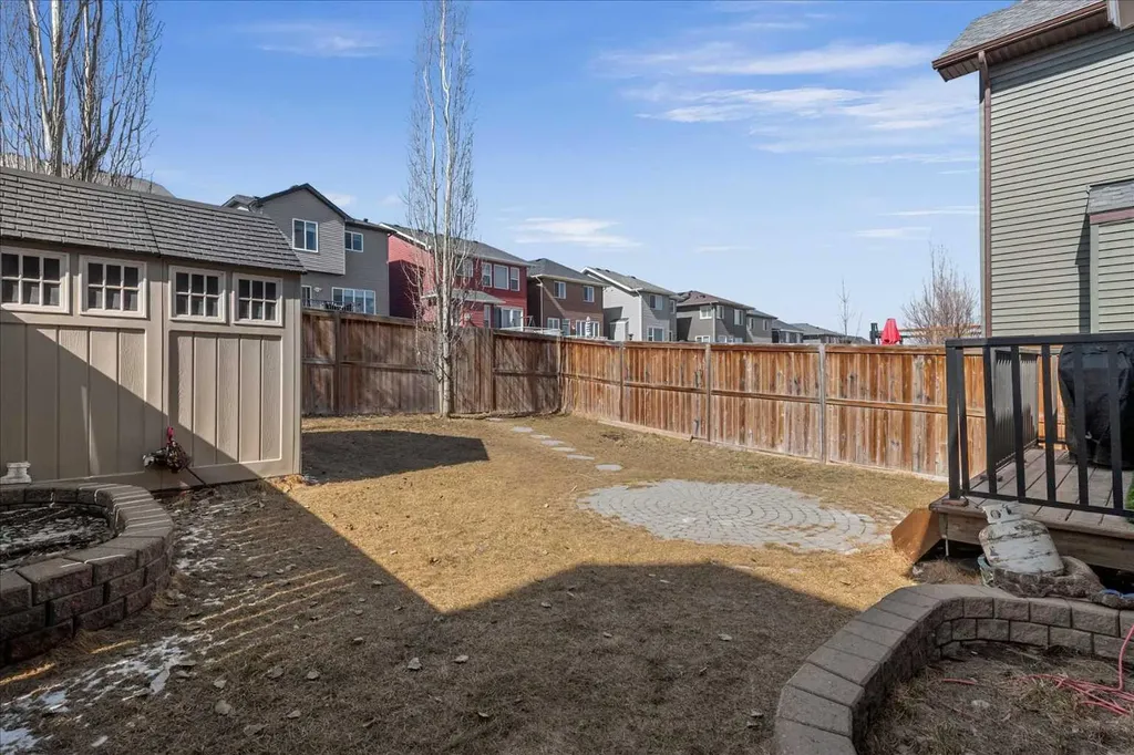 15 Sage Berry Road NW Calgary AB T3R0K8