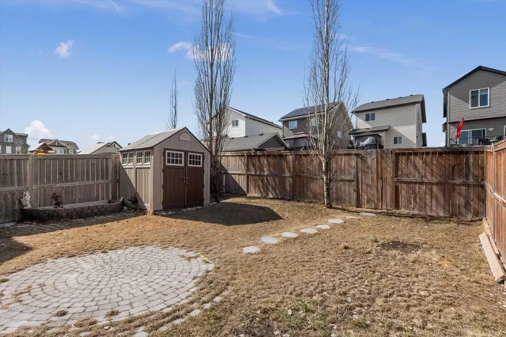 15 Sage Berry Road NW Calgary AB T3R0K8