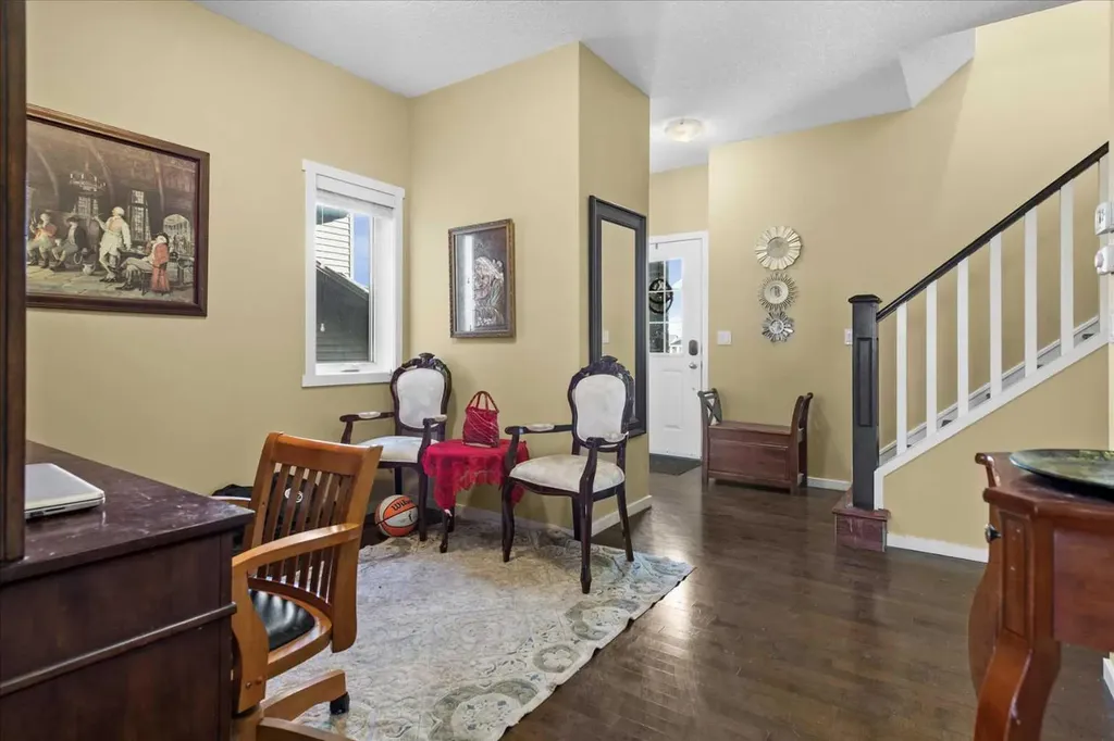 15 Sage Berry Road NW Calgary AB T3R0K8