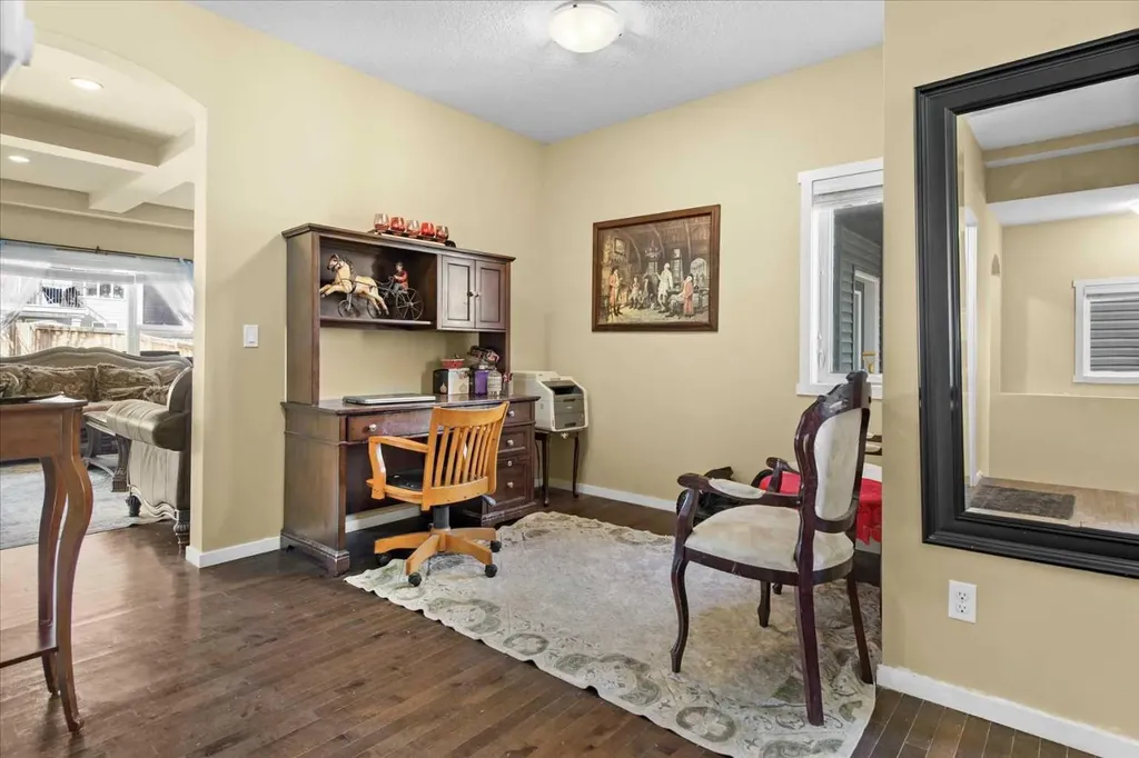 15 Sage Berry Road NW Calgary AB T3R0K8