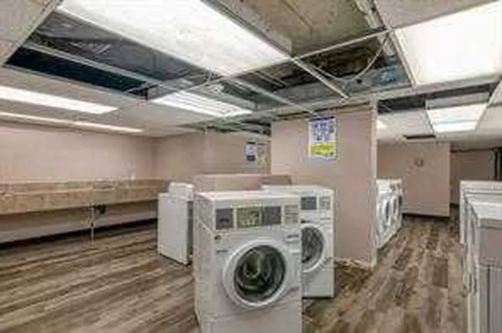 4944 Dalton Drive NW Calgary AB T3A 2E6