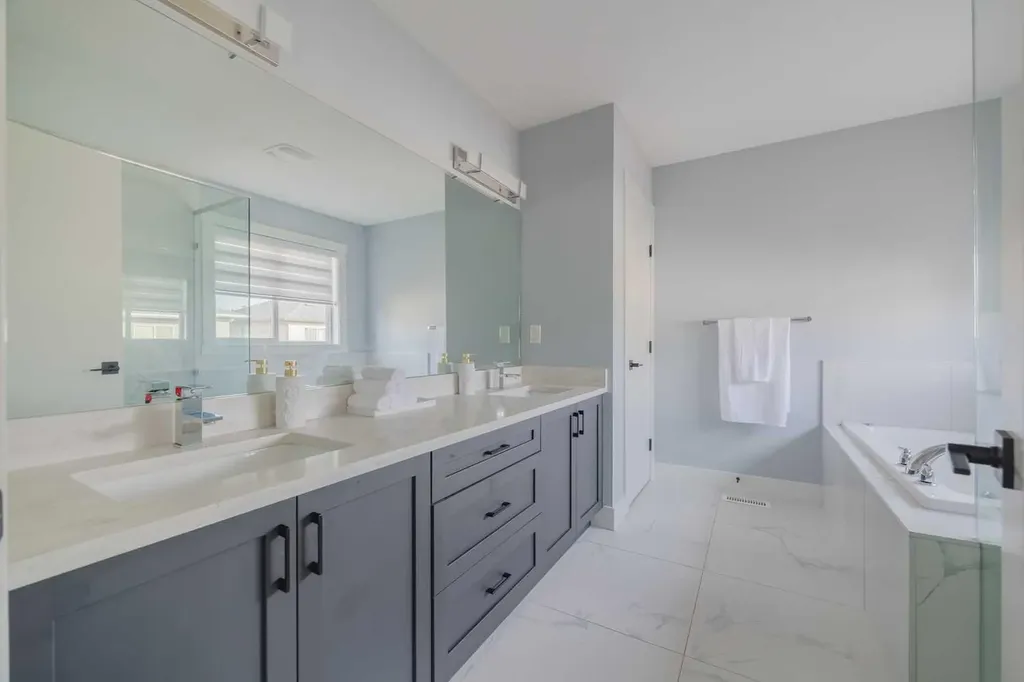 62 Legacy Glen Terrace SE Calgary AB T2X 3Y8