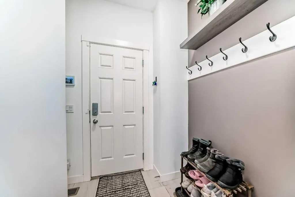 357 Nolanhurst Crescent NW Calgary AB T3R 1J4