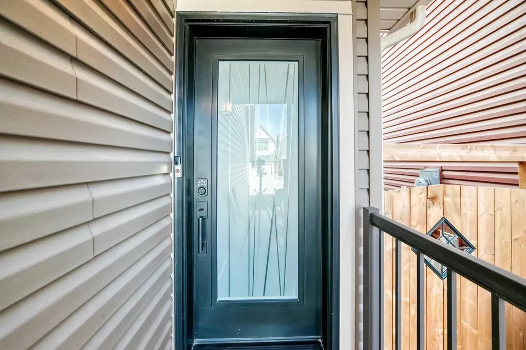 357 Nolanhurst Crescent NW Calgary AB T3R 1J4