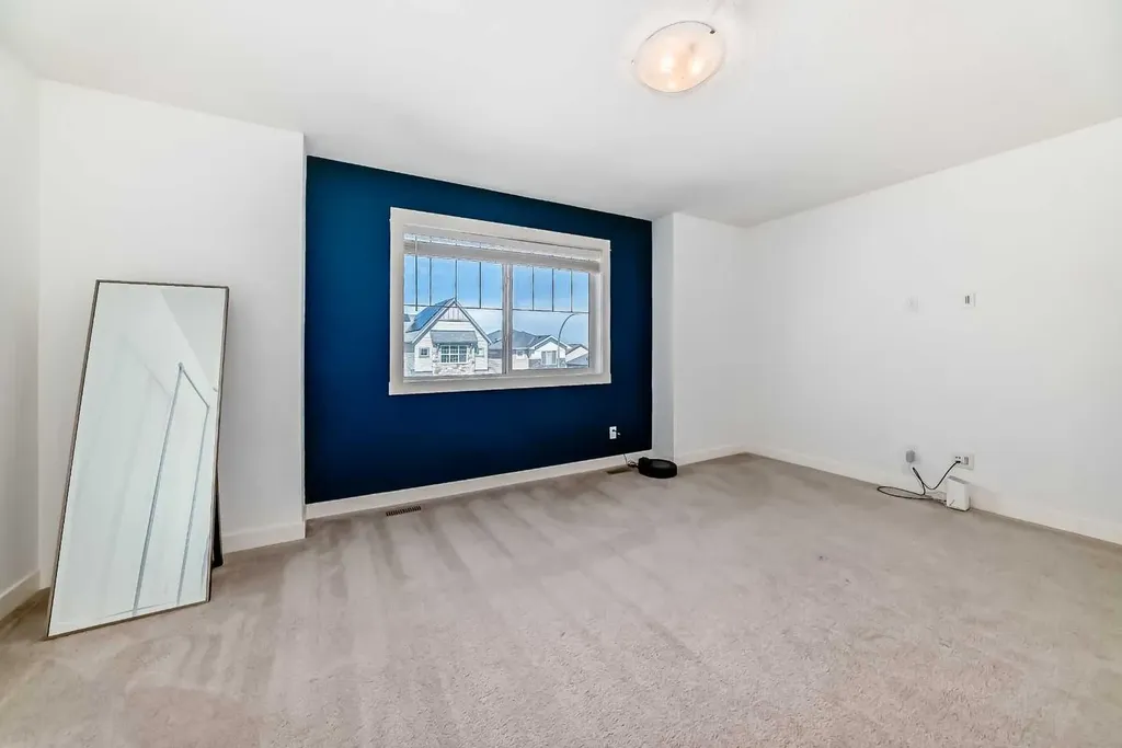 357 Nolanhurst Crescent NW Calgary AB T3R 1J4