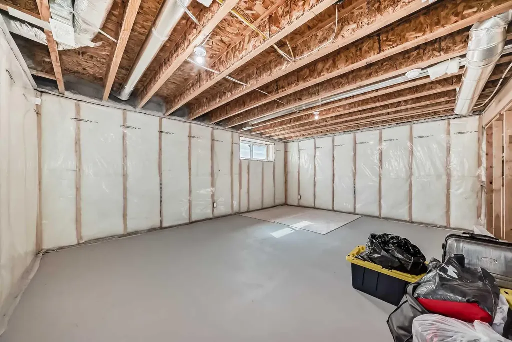 357 Nolanhurst Crescent NW Calgary AB T3R 1J4