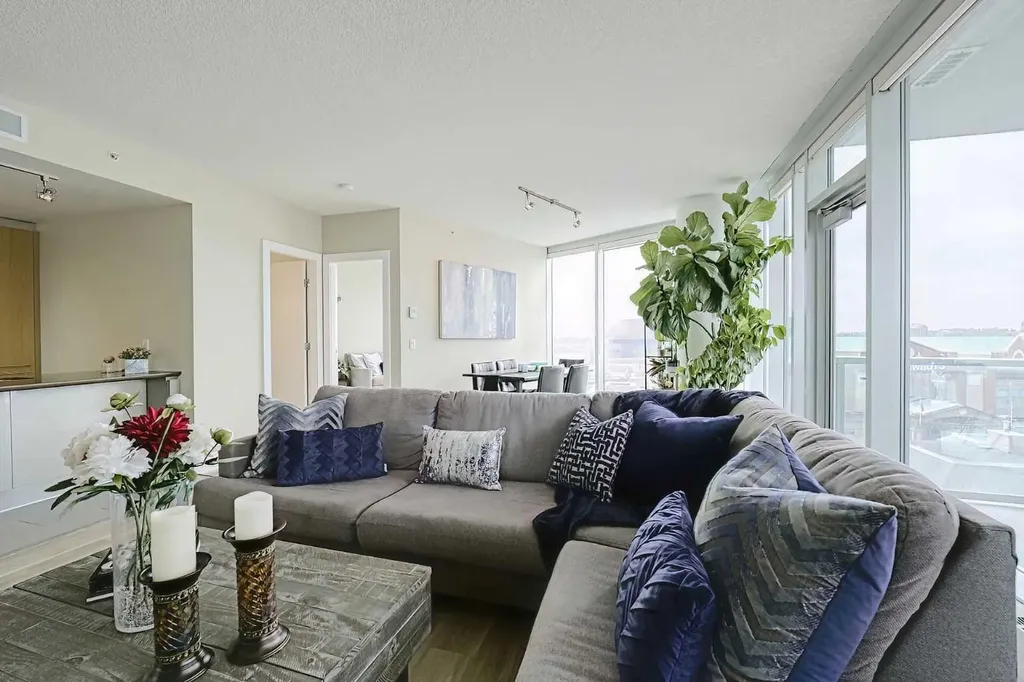 433 11 Avenue SE Calgary AB T2G 0C7