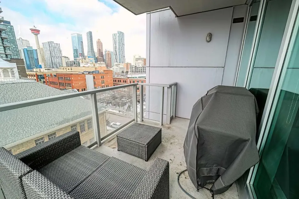 433 11 Avenue SE Calgary AB T2G 0C7