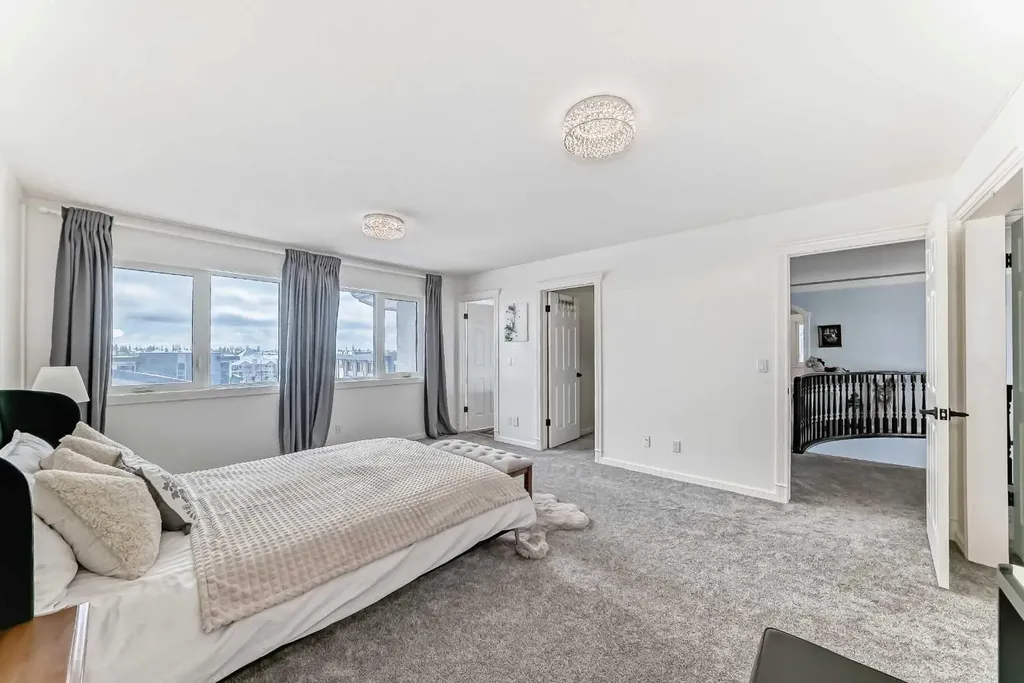 40 Christie Cairn Square SW Calgary AB T3H 2Z2