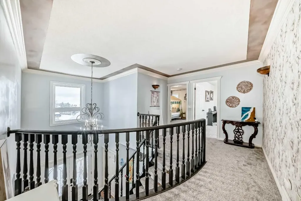 40 Christie Cairn Square SW Calgary AB T3H 2Z2