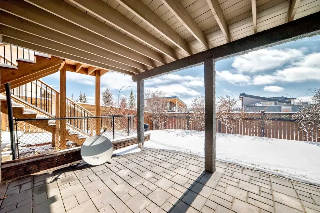 40 Christie Cairn Square SW Calgary AB T3H 2Z2