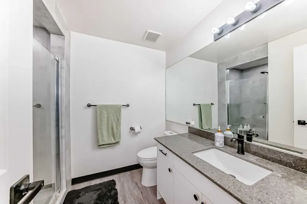 40 Christie Cairn Square SW Calgary AB T3H 2Z2