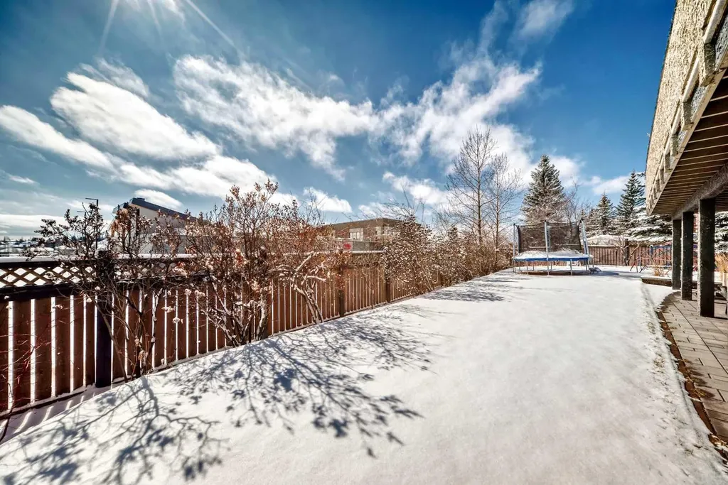 40 Christie Cairn Square SW Calgary AB T3H 2Z2