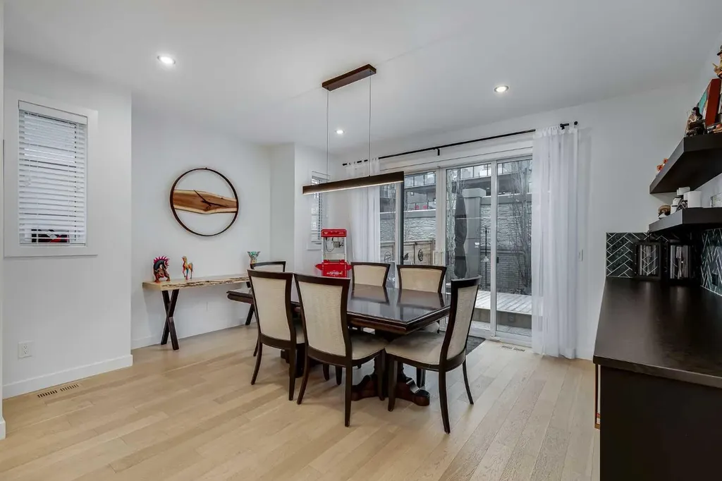 44 Timberline Way SW Calgary AB T3H0W3