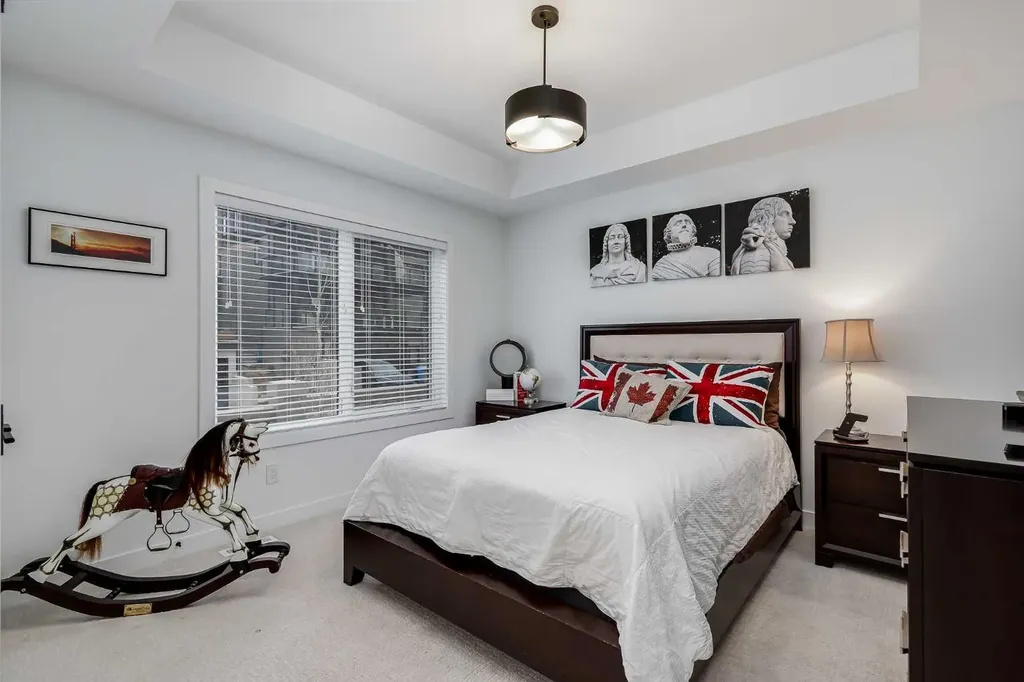 44 Timberline Way SW Calgary AB T3H0W3