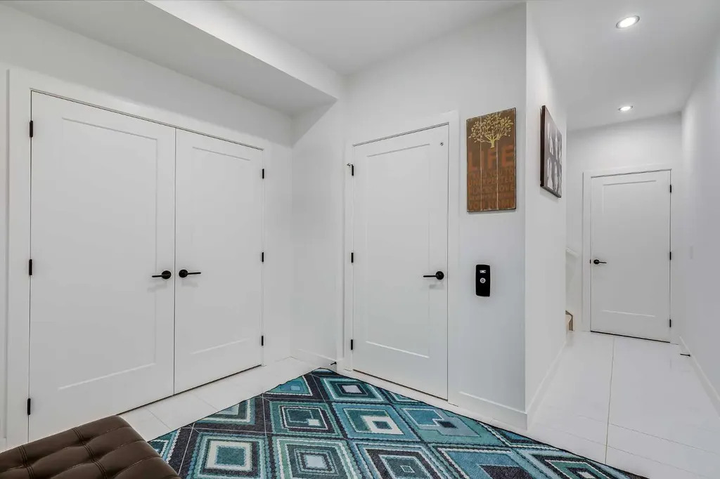 44 Timberline Way SW Calgary AB T3H0W3