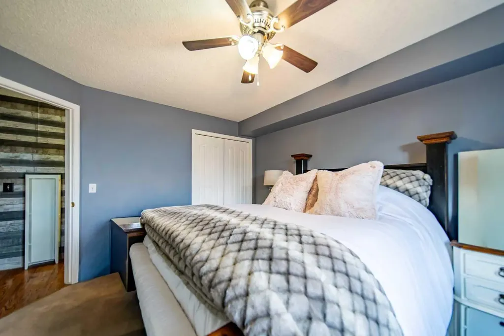 2600 66 Street NE Calgary AB T1Y 7K9